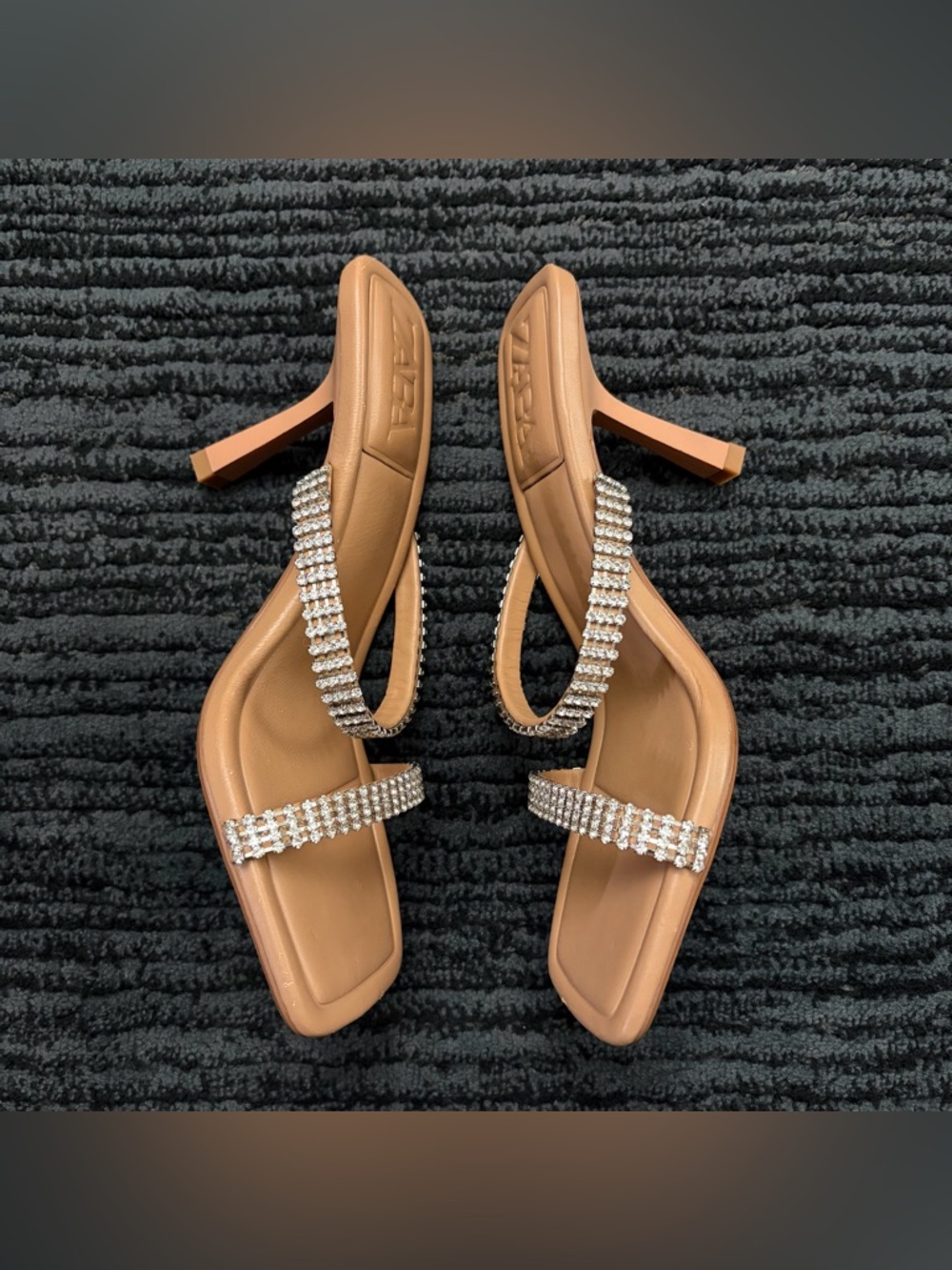 Zara Size 38 Tan/Nude Rhinestone Embellished Strappy Square Toe Sandal - Picture 4 of 6
